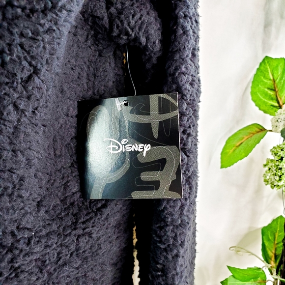 🏷 Disney • Jack Skellington Sequin Sherpa - Picture 4 of 10
